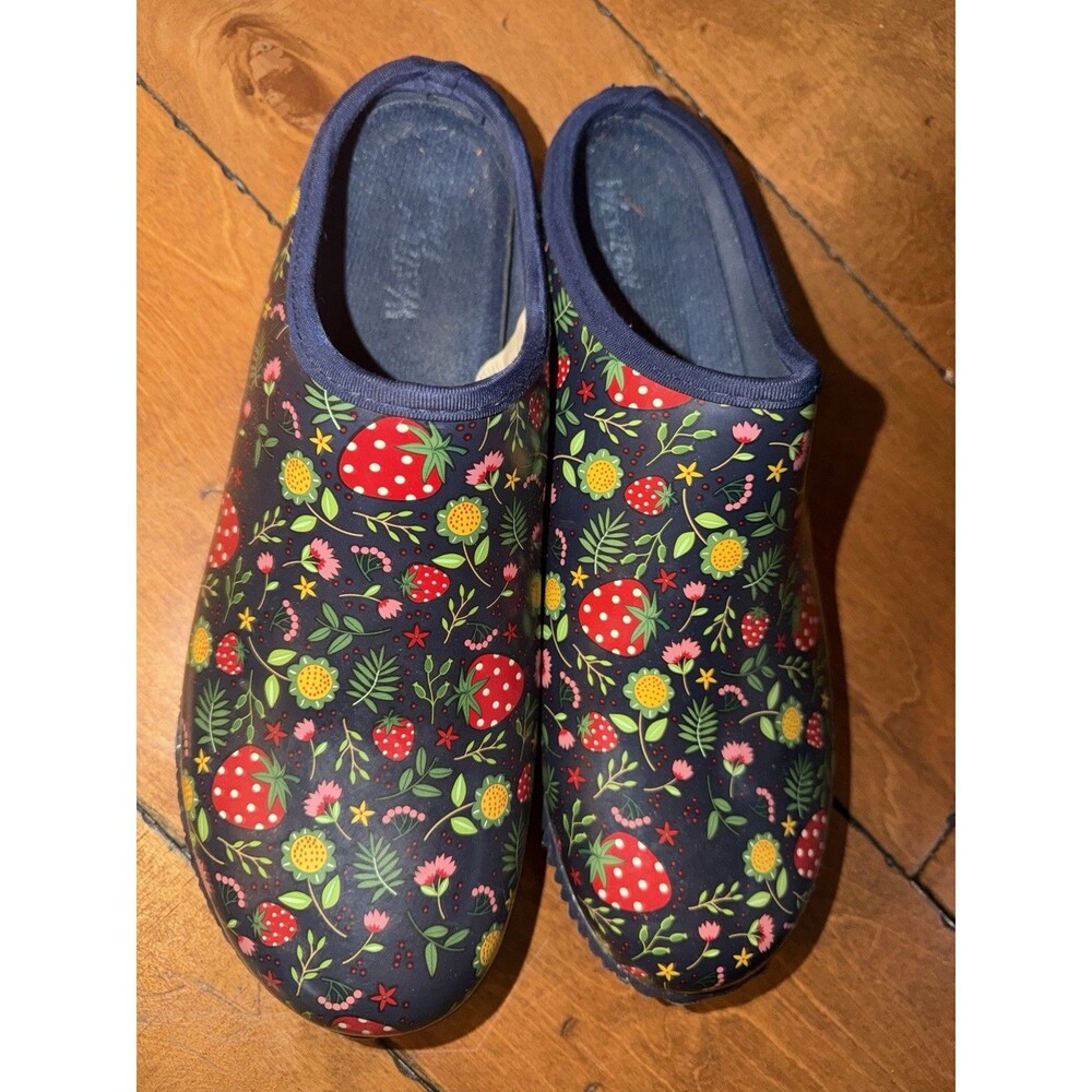 Western Chief Womens Garden Classic Clog Rain Shoes Size 10 Strawberries